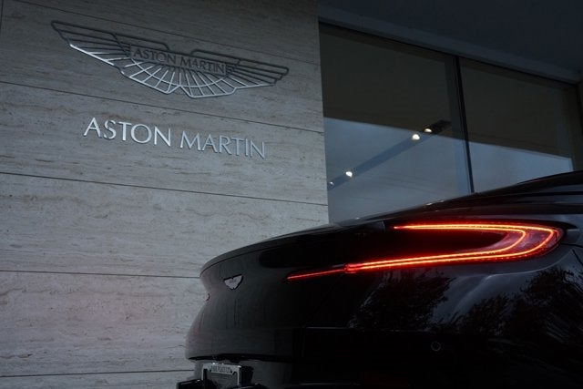 2017 Aston Martin DB11 V12 Carbon Coupe