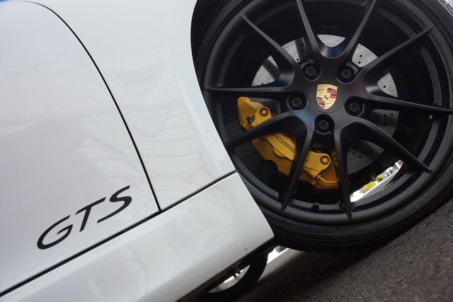 2015 Porsche Cayman GTS